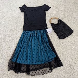 BNWT women's size small lularoe Lola midi skirt